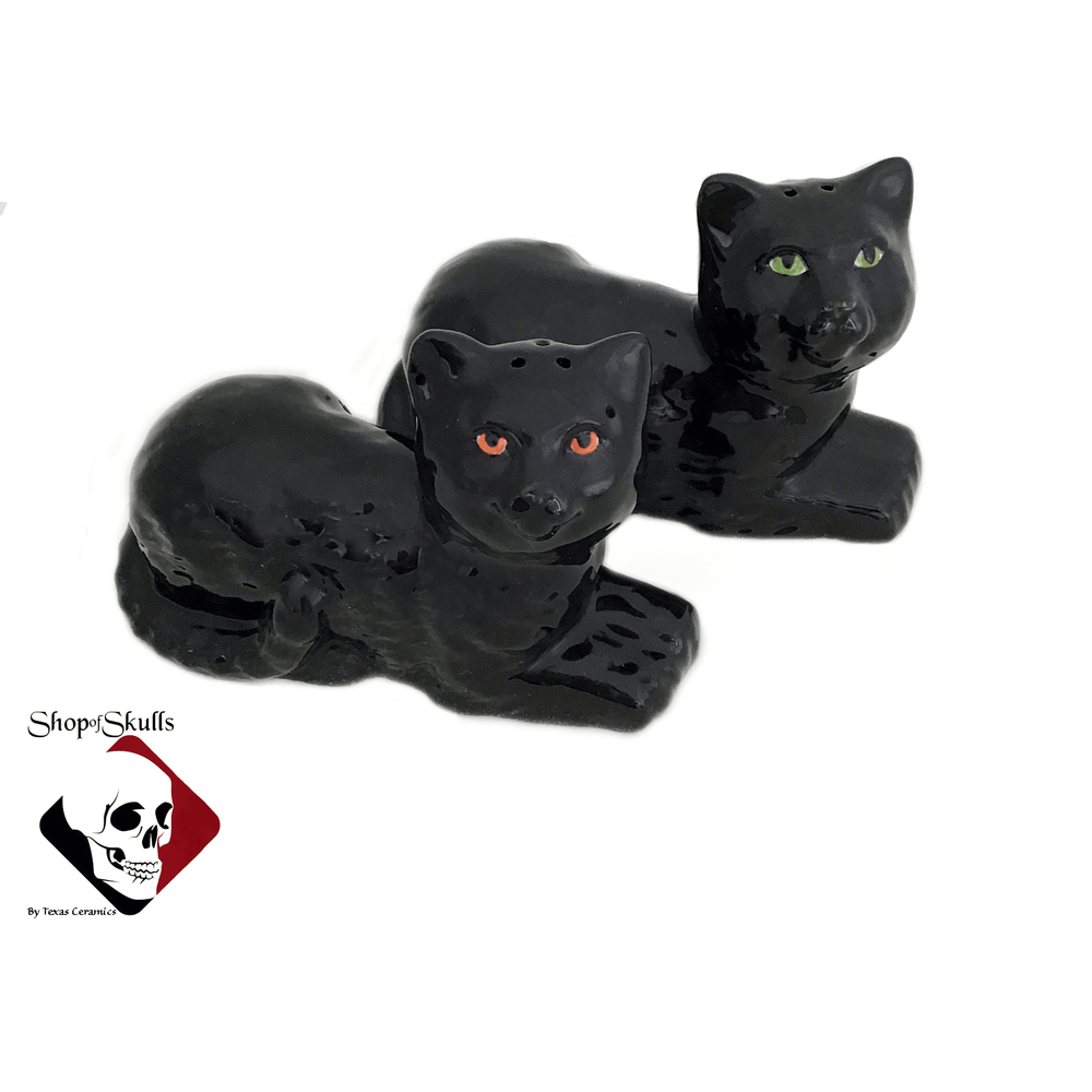 Black Cat Salt & Pepper Shakers, Superstitious Cat Shakers for Halloween Table Setting Decor Black Cat Salt & Pepper Shakers, Superstitious Cat Shakers for Halloween Table Setting Decor