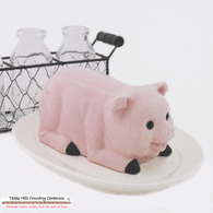 Add a little country farm to your table ware with the pink pig butter dish
