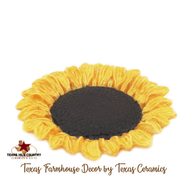 Add a little Texas Farmhouse Charm to any kitchen with this sunflower dish or spoon rest.  Made in the USA.