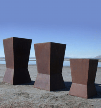 Inverted Pawn Planter - Material : Mild Steel - Finish : Natural Rust