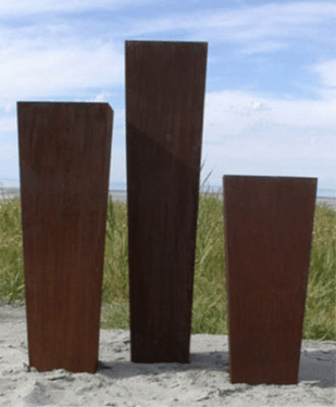 Skinny Metal Planter - Material : Mild Steel - Finish : Natural Rust