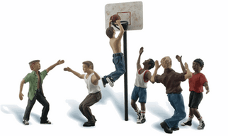 A2760 Woodland Scenics Co O Scenic Accents(R) Figures Shootin' Hoops
