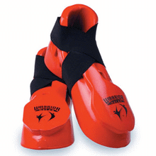 Macho® Warrior Kicks